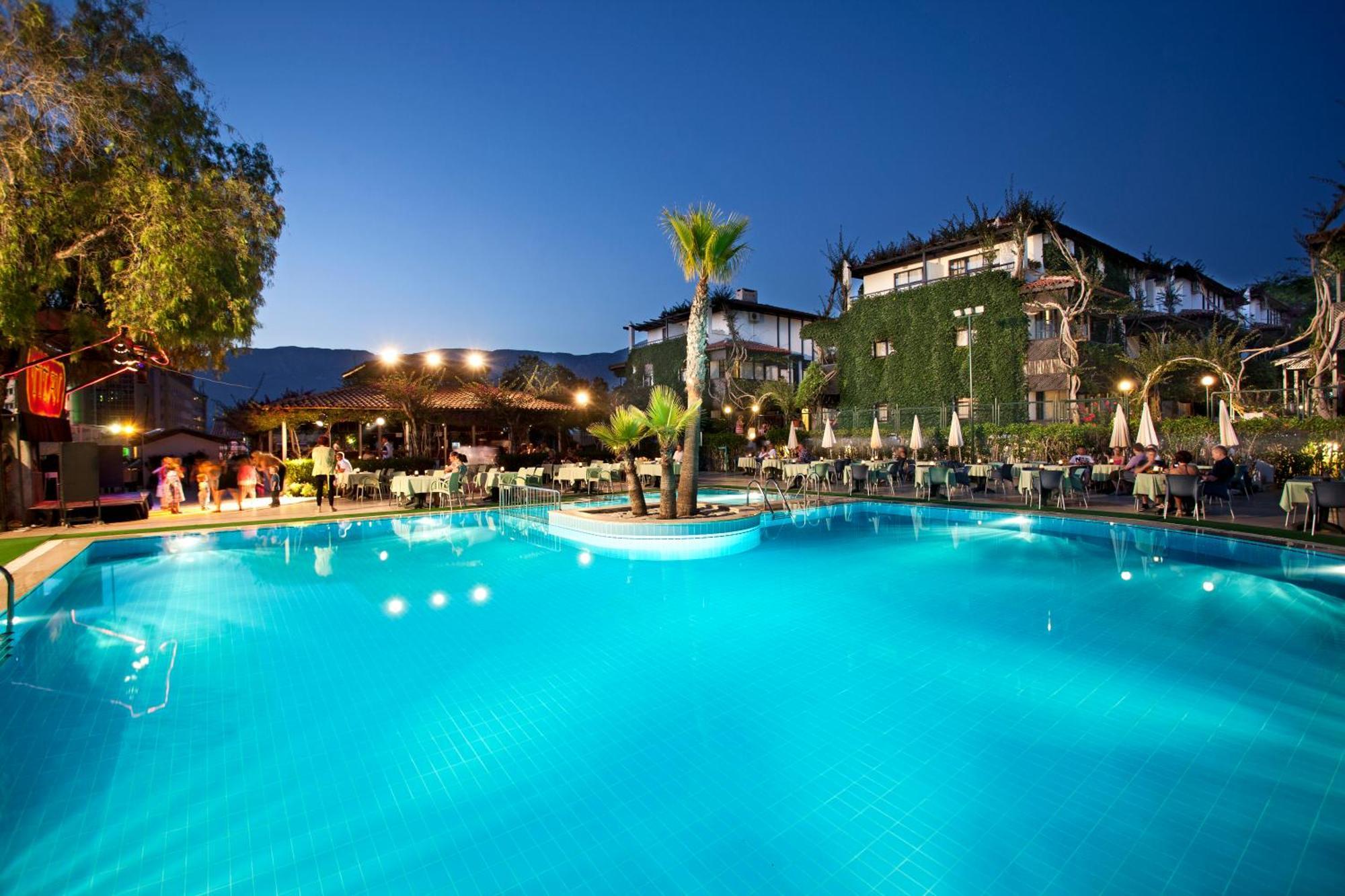 Titan Club Hotel Ultra All Inclusive Kargicak  Exterior foto