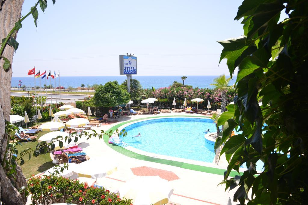 Titan Club Hotel Ultra All Inclusive Kargicak  Exterior foto